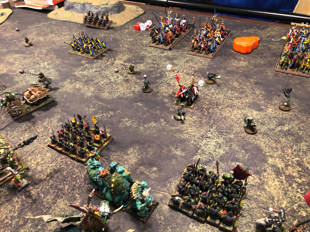 WHFB Bretonnians vs Orcs and Goblins